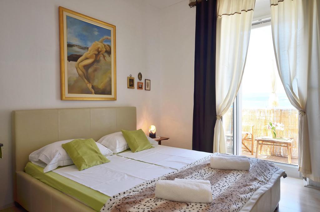 Apartment Pere S Mora Mimice Room photo