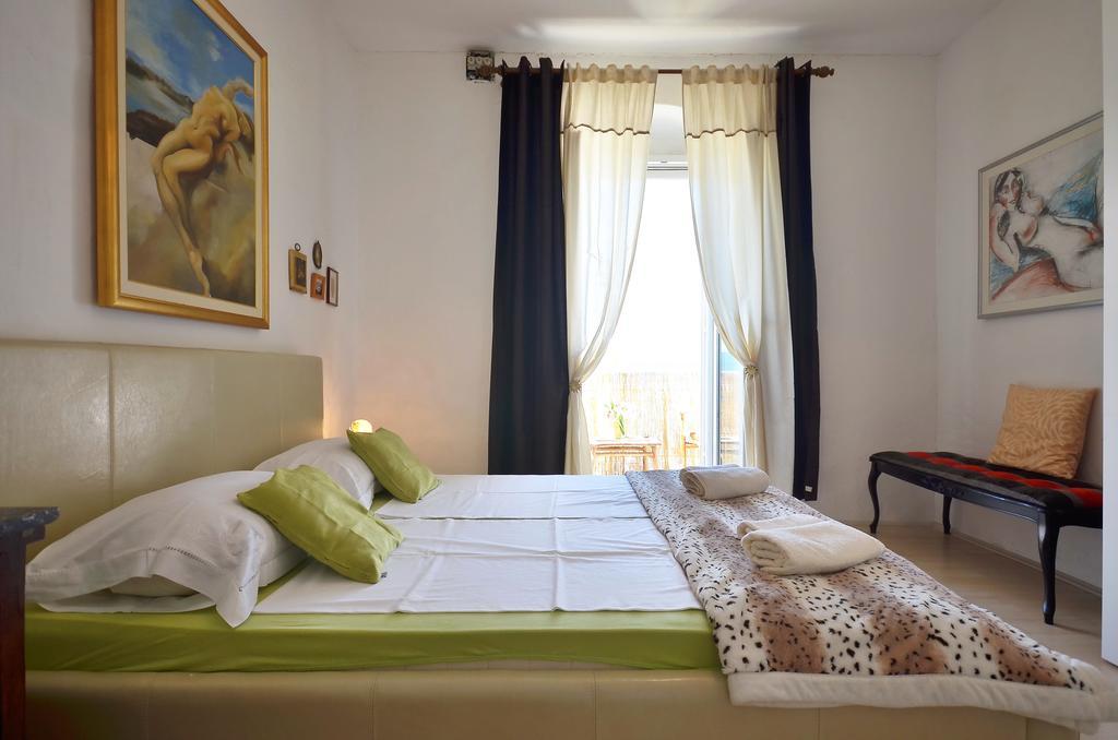 Apartment Pere S Mora Mimice Room photo